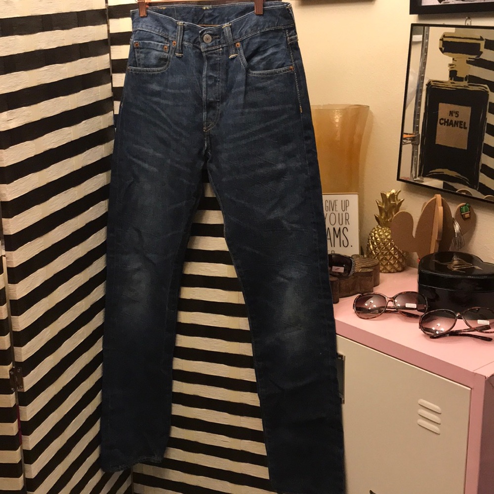 GUC Levi’s 501 Button Fly Jeans - Picture 1 of 4
